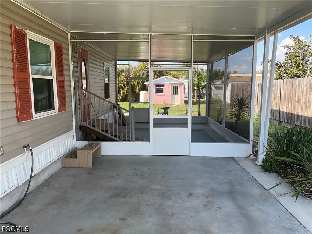 29174 Crawford Avenue Punta Gorda FL 33982
