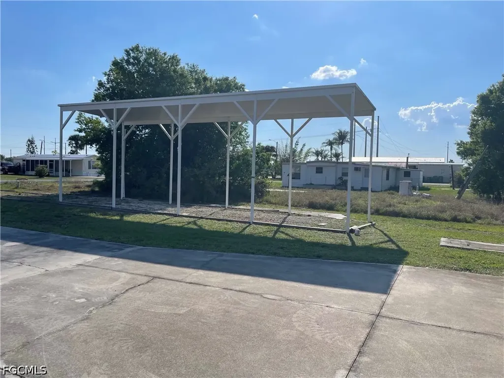 29174 Crawford Avenue Punta Gorda FL 33982