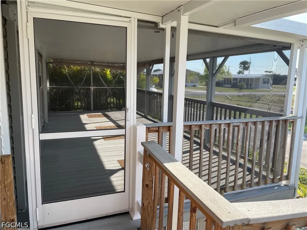 29174 Crawford Avenue Punta Gorda FL 33982