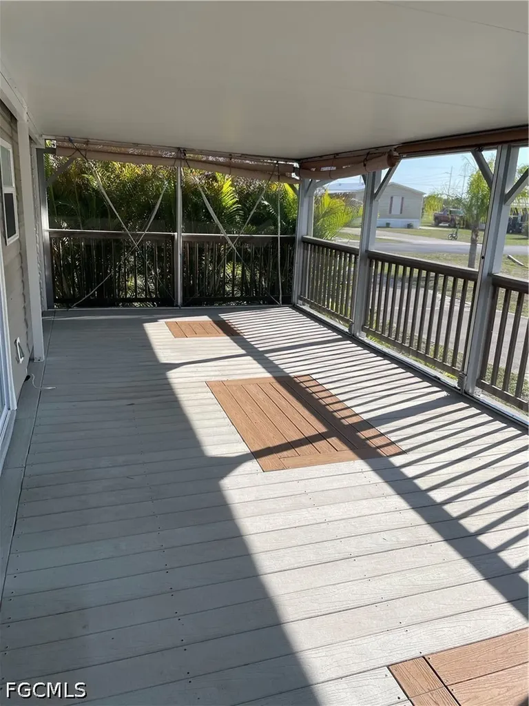 29174 Crawford Avenue Punta Gorda FL 33982