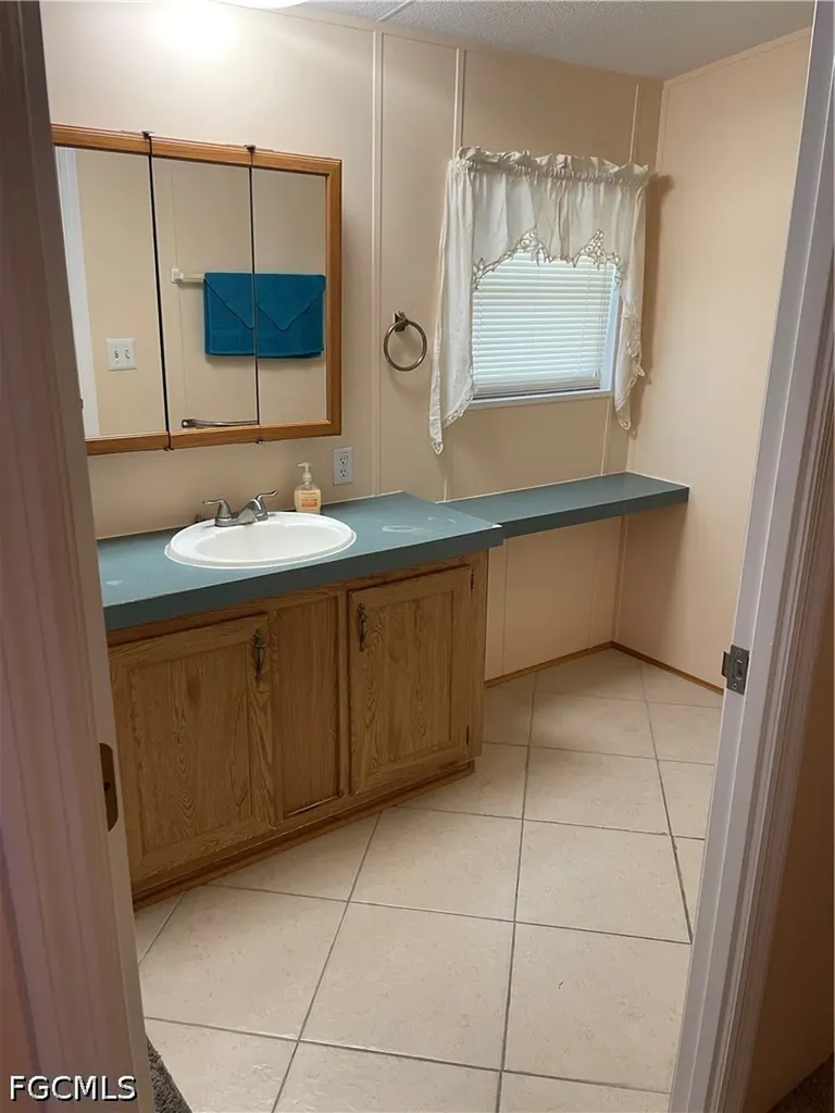 29174 Crawford Avenue Punta Gorda FL 33982
