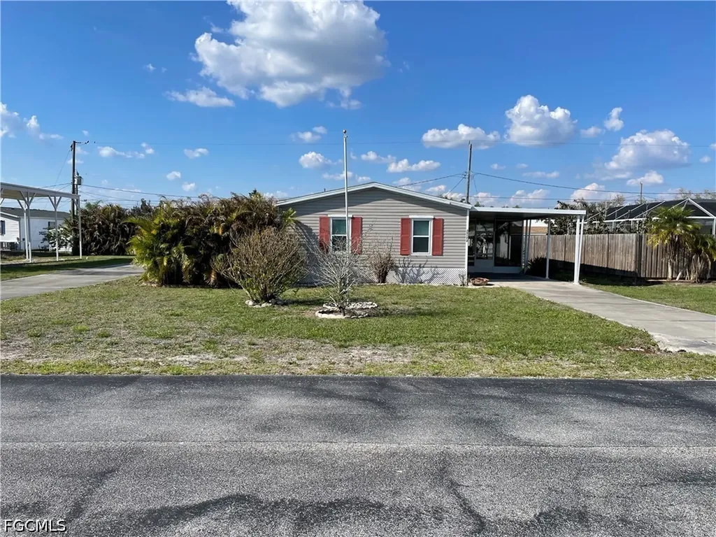 29174 Crawford Avenue Punta Gorda FL 33982