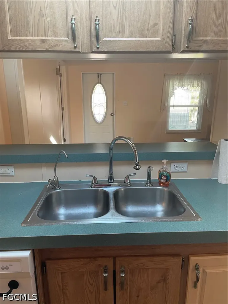 29174 Crawford Avenue Punta Gorda FL 33982