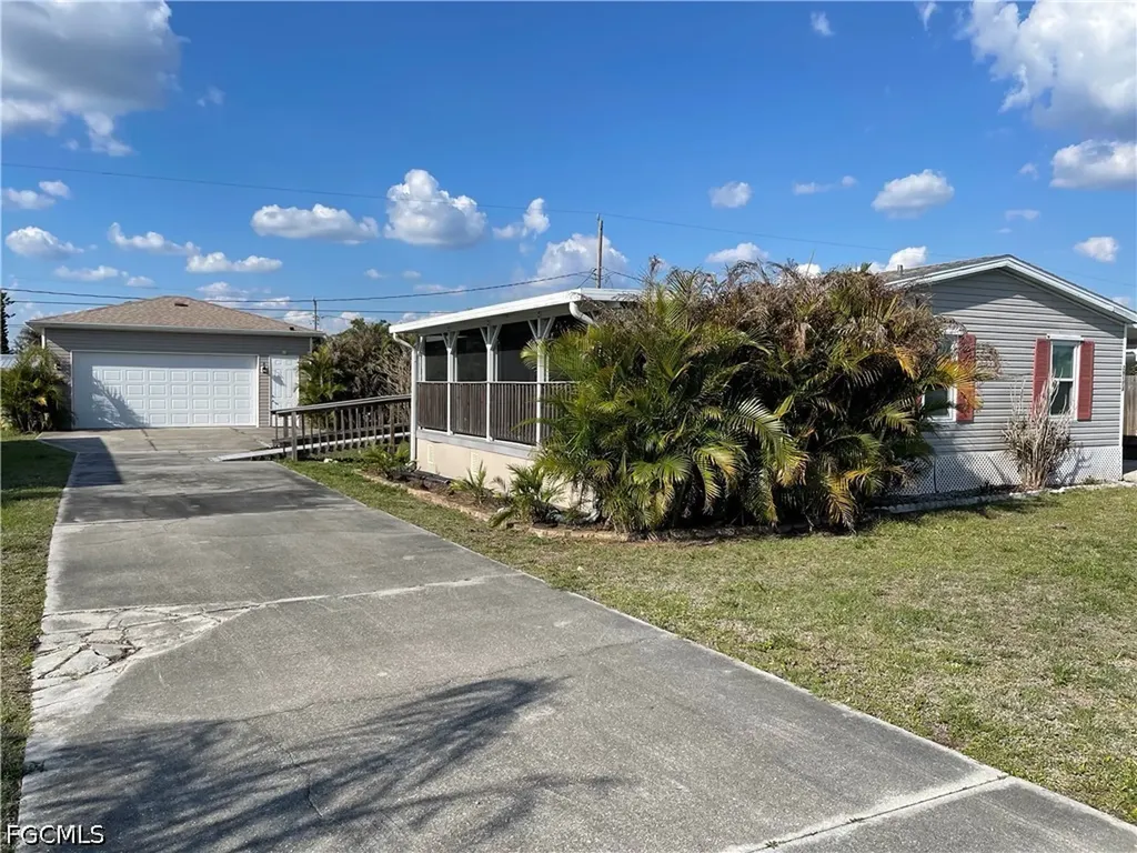 29174 Crawford Avenue Punta Gorda FL 33982