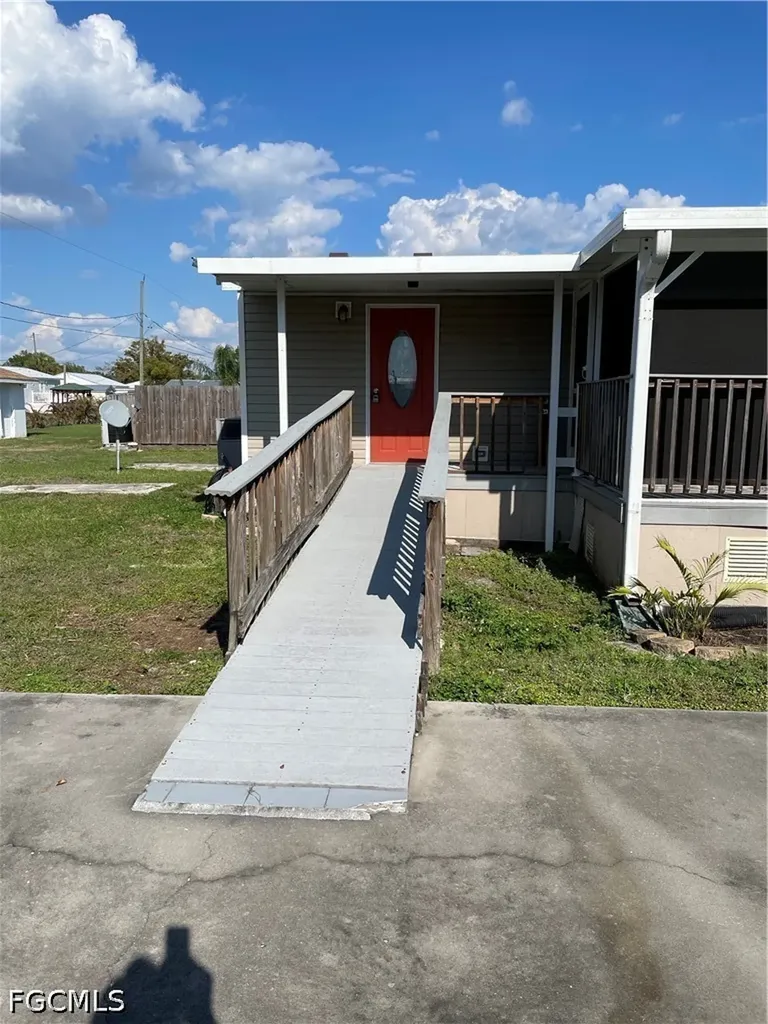 29174 Crawford Avenue Punta Gorda FL 33982