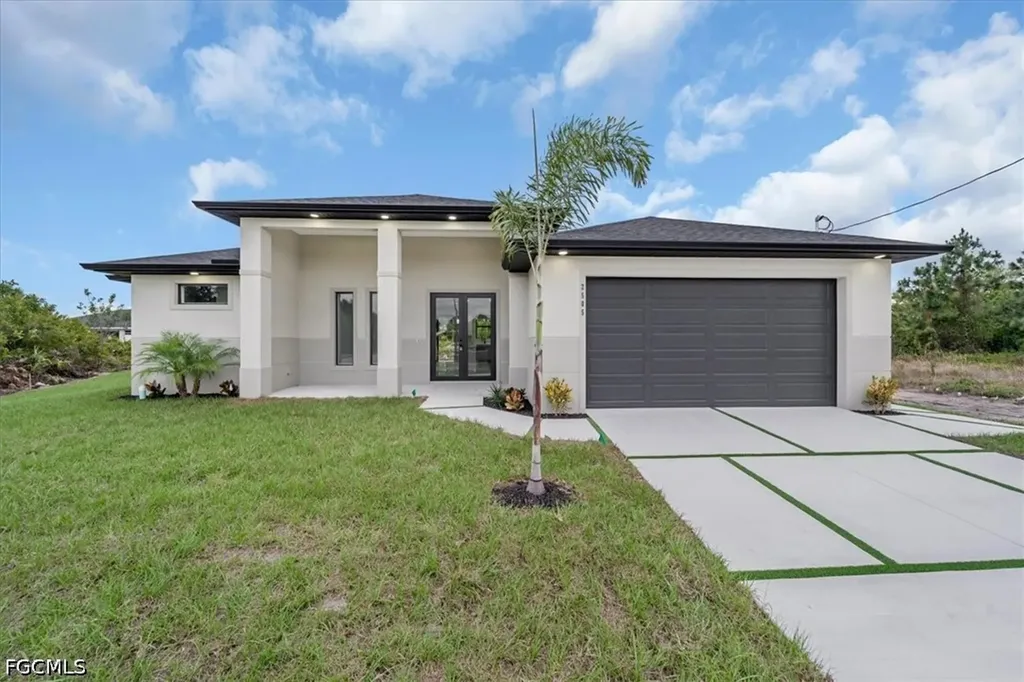 2505 11th Street SW Lehigh Acres FL 33976