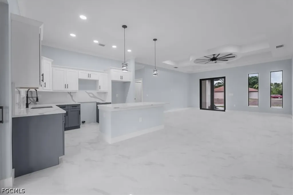 2505 11th Street SW Lehigh Acres FL 33976