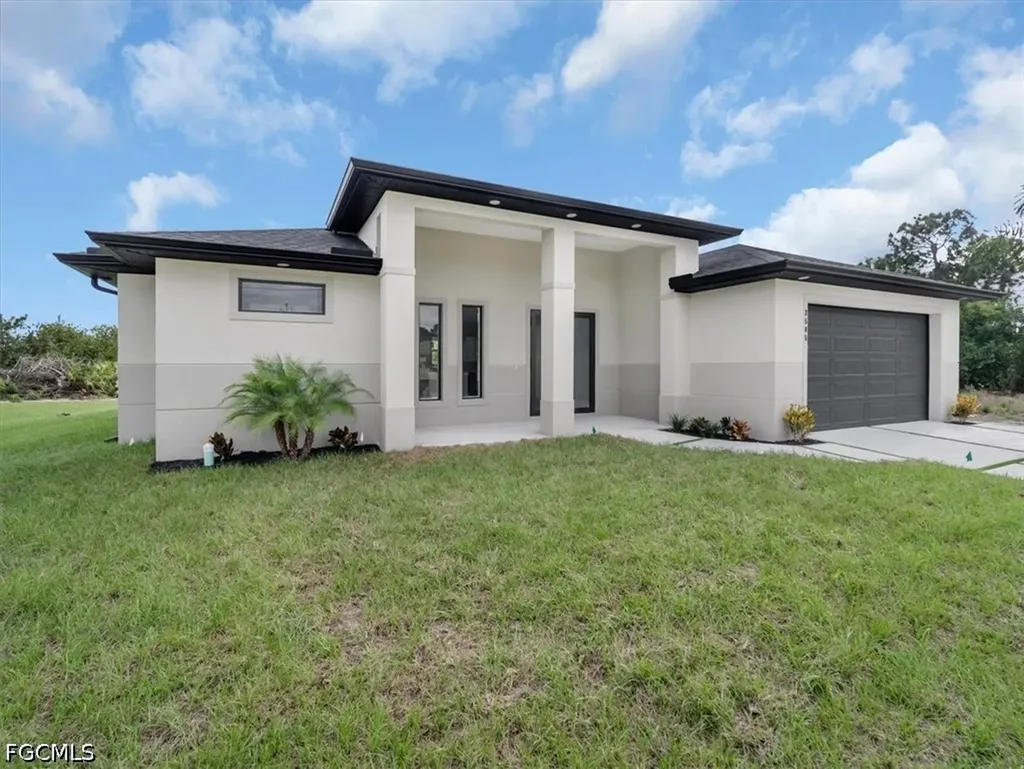 2505 11th Street SW Lehigh Acres FL 33976