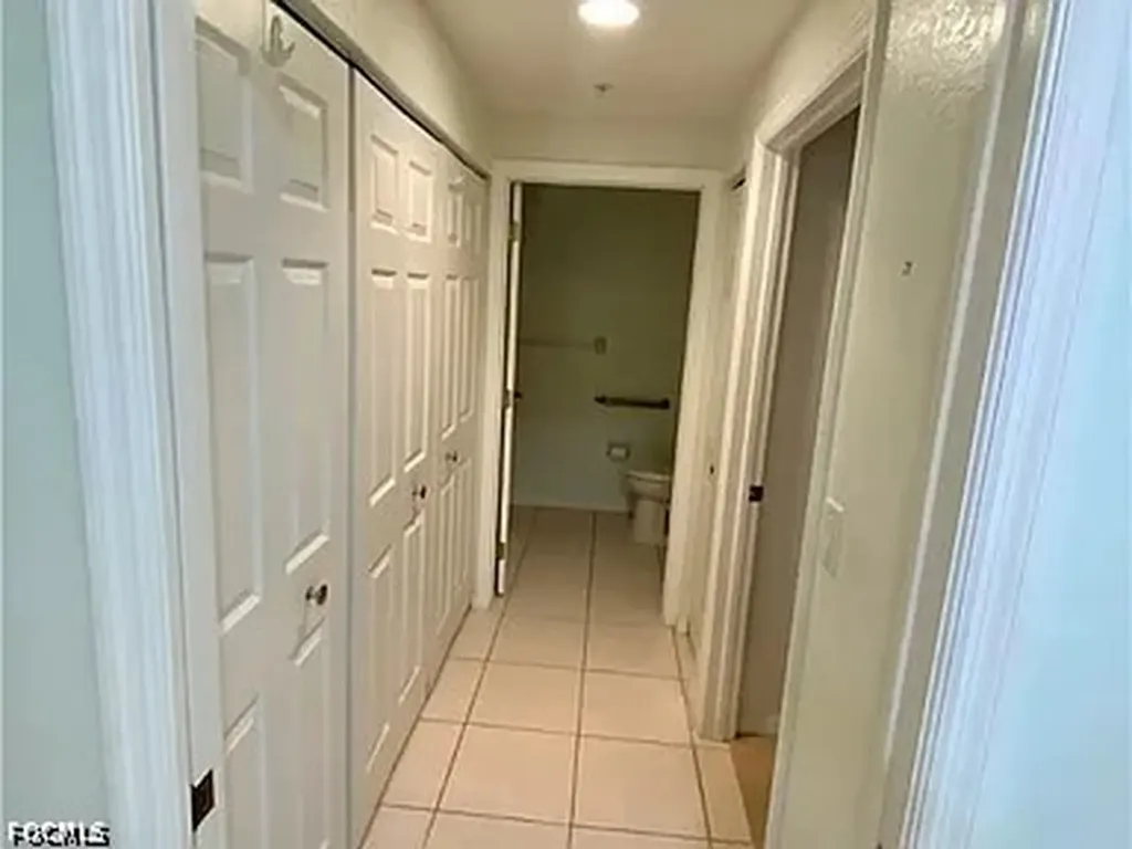 1141 Van Loon Commons Circle Cape Coral FL 33909