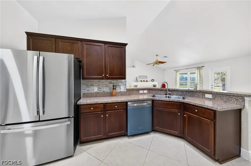 533 Willowbrook Drive Lehigh Acres FL 33972