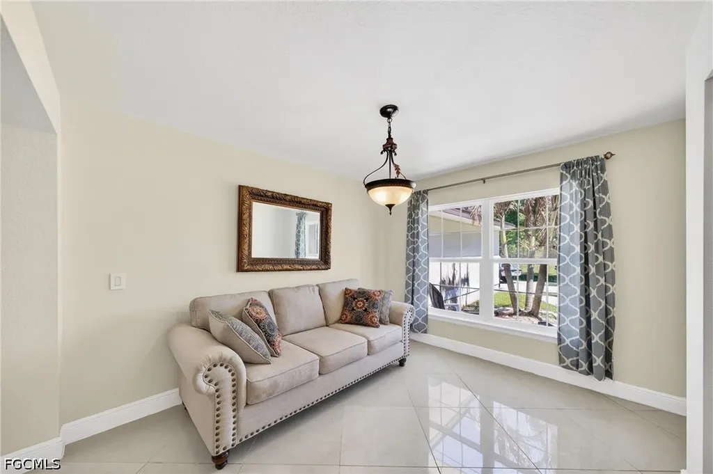 533 Willowbrook Drive Lehigh Acres FL 33972