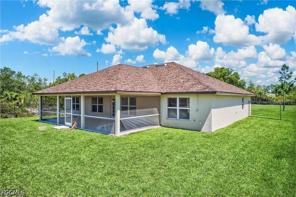 533 Willowbrook Drive Lehigh Acres FL 33972