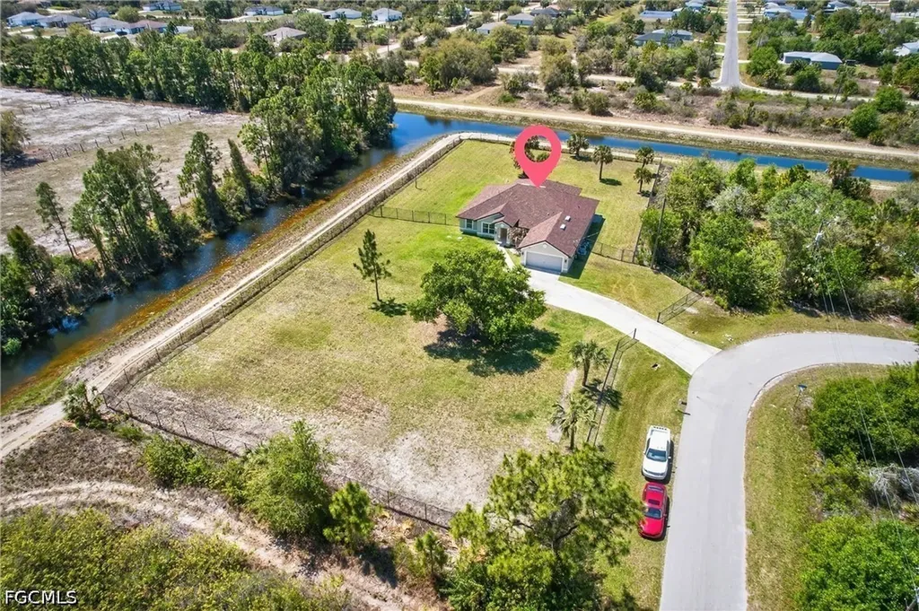 533 Willowbrook Drive Lehigh Acres FL 33972