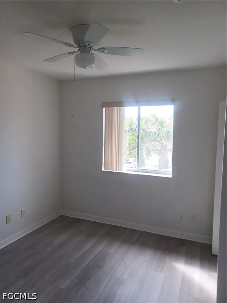 10027 Salina Street Fort Myers FL 33905