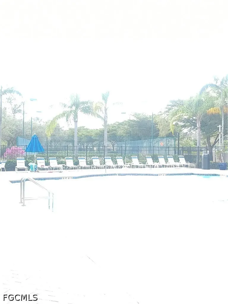 10027 Salina Street Fort Myers FL 33905