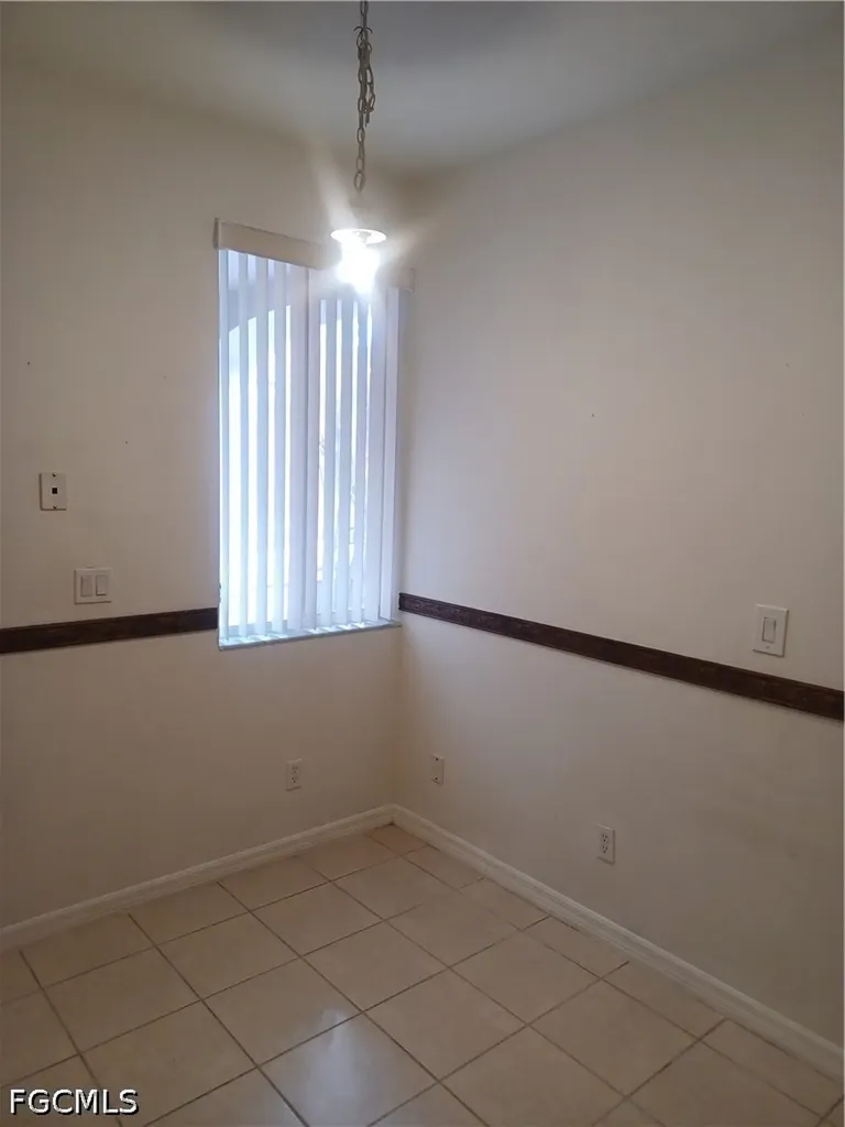 10027 Salina Street Fort Myers FL 33905