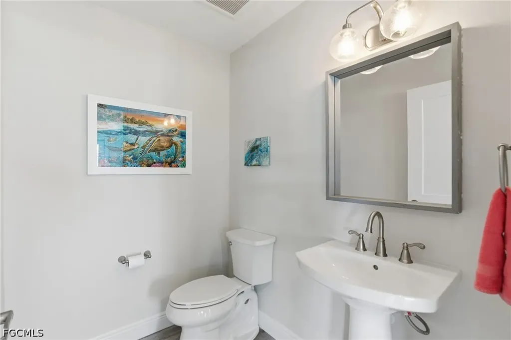 2230 Palm Avenue St. James City FL 33956