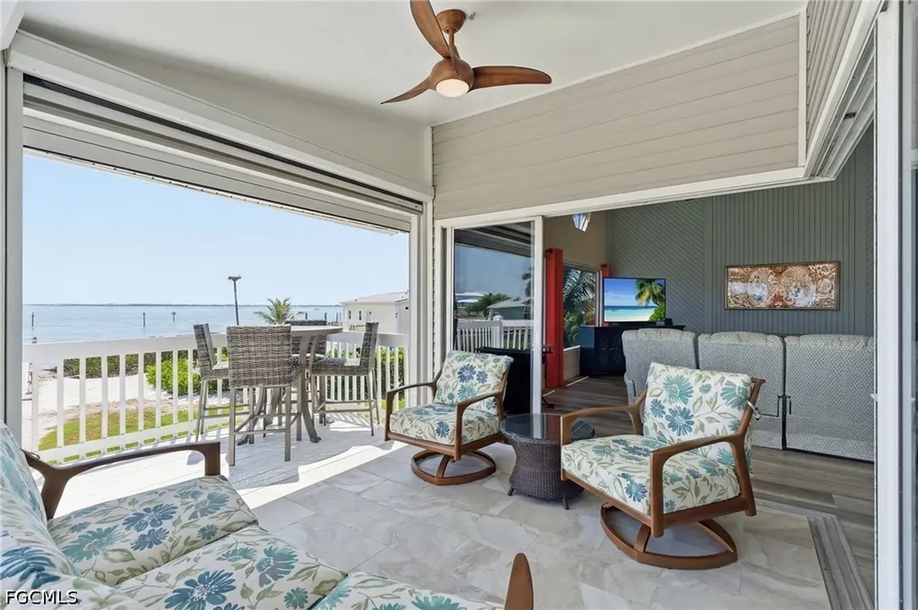 2230 Palm Avenue St. James City FL 33956