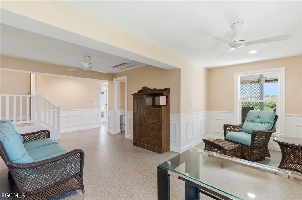 2230 Palm Avenue St. James City FL 33956