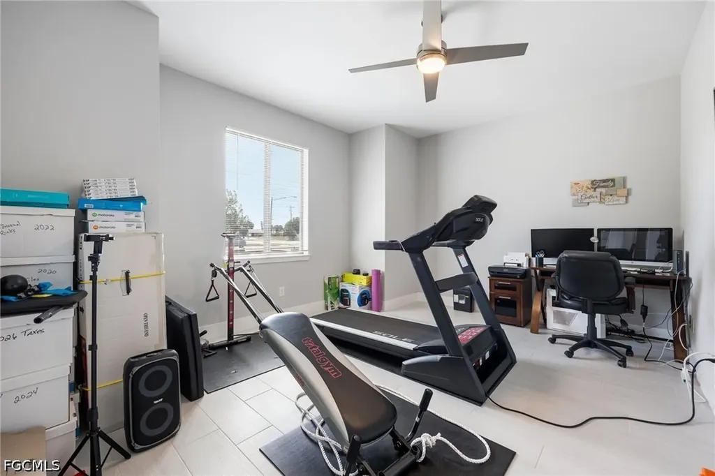 307 Gleason Parkway Cape Coral FL 33914