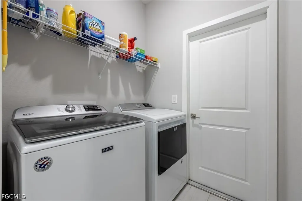 307 Gleason Parkway Cape Coral FL 33914