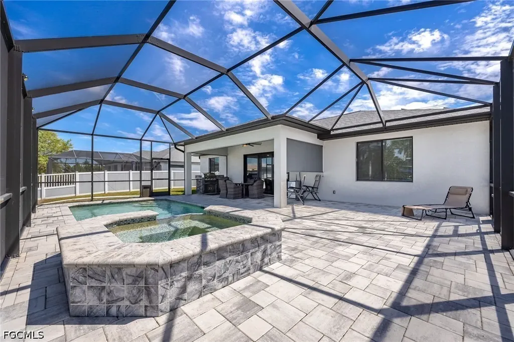 307 Gleason Parkway Cape Coral FL 33914