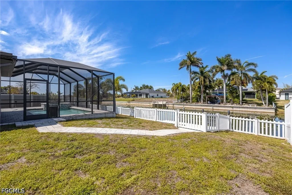 307 Gleason Parkway Cape Coral FL 33914
