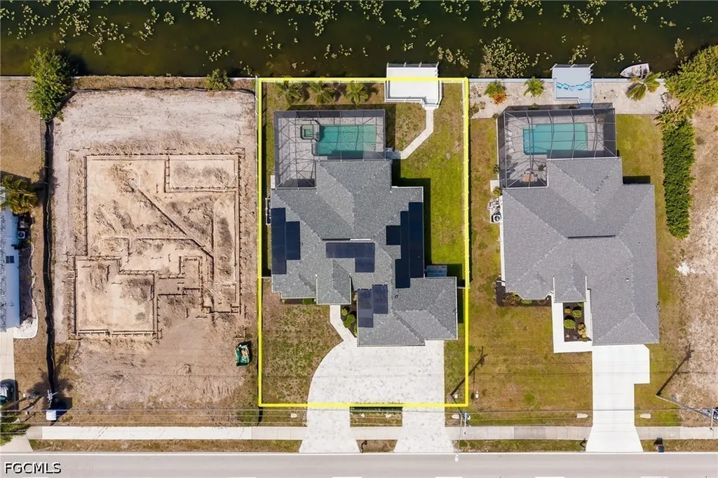 307 Gleason Parkway Cape Coral FL 33914