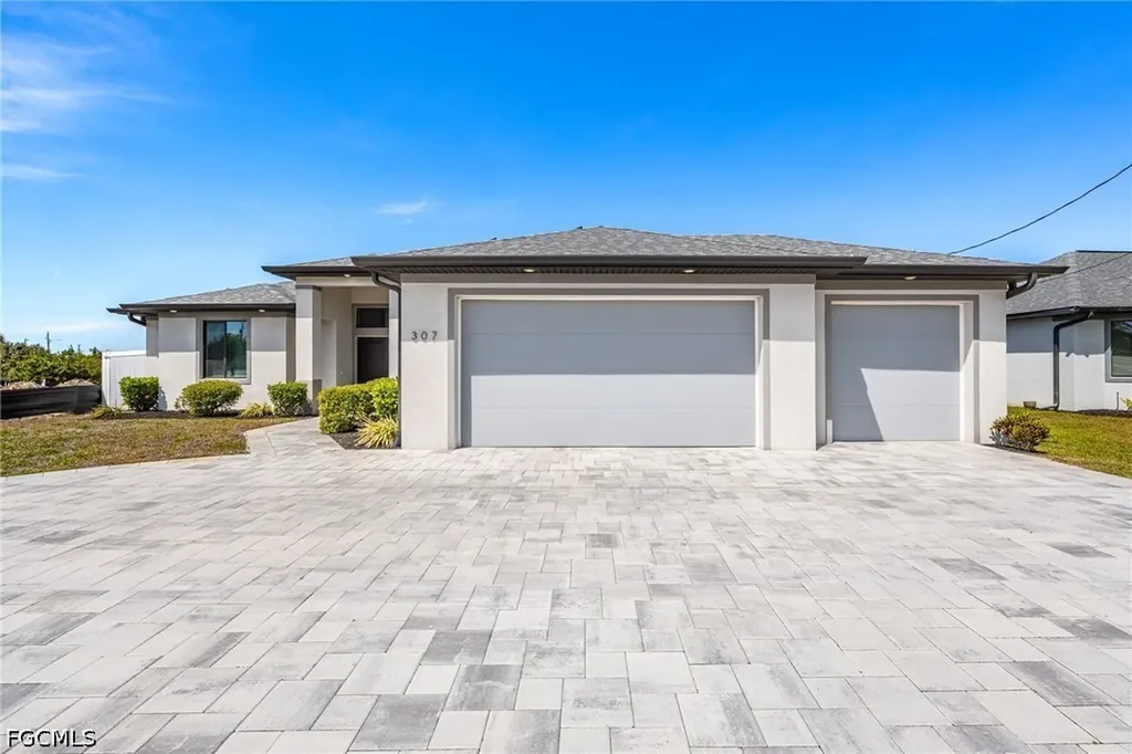 307 Gleason Parkway Cape Coral FL 33914