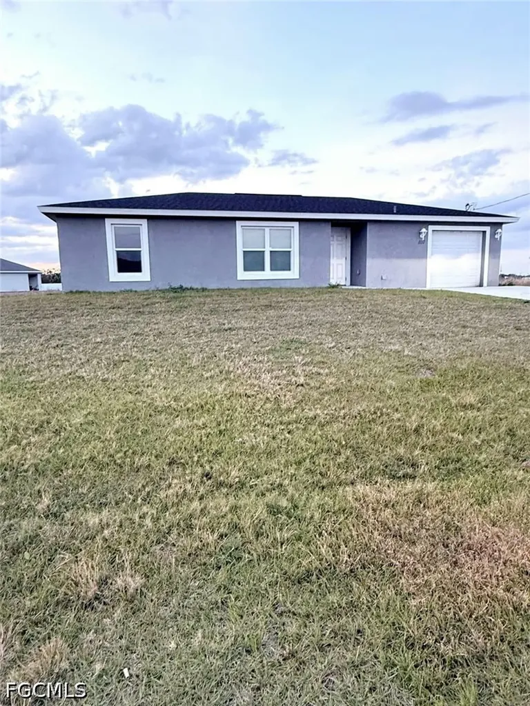 1117 Solar Court Labelle FL 33935