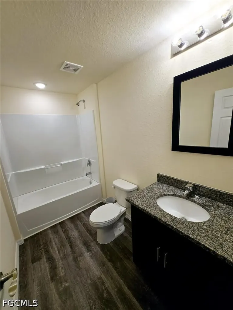 1117 Solar Court Labelle FL 33935