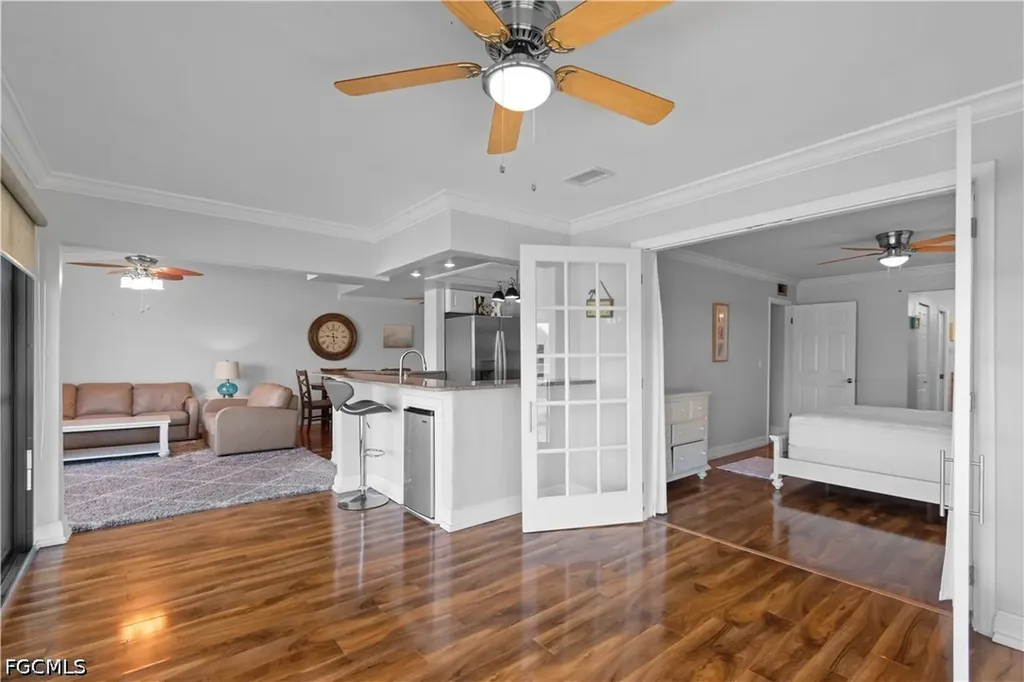 5665 Trailwinds Drive Fort Myers FL 33907