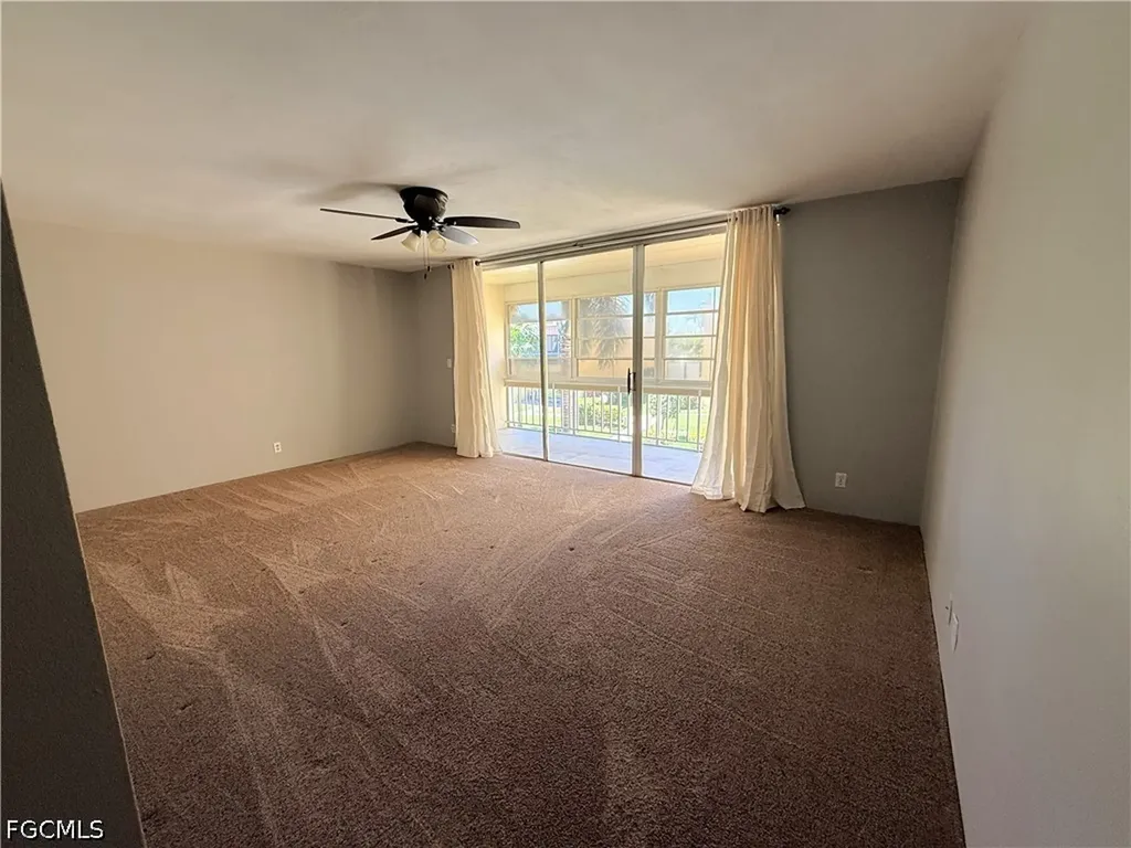 1608 SE 28th Terrace Cape Coral FL 33904