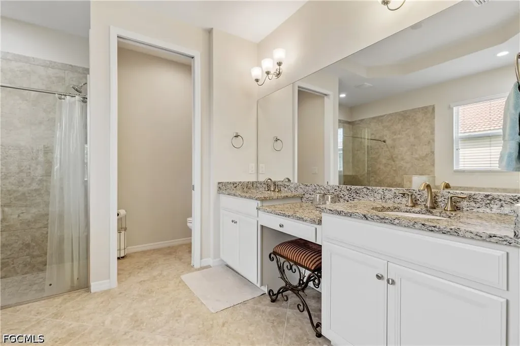 2935 Sunset Pointe Circle Cape Coral FL 33914