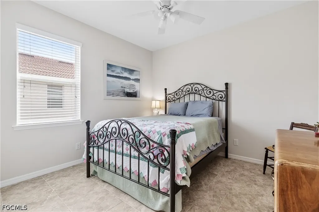2935 Sunset Pointe Circle Cape Coral FL 33914