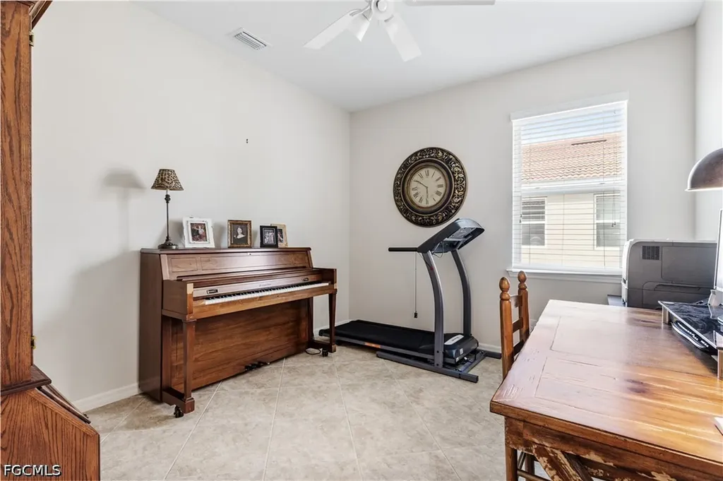 2935 Sunset Pointe Circle Cape Coral FL 33914