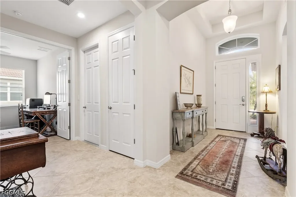 2935 Sunset Pointe Circle Cape Coral FL 33914