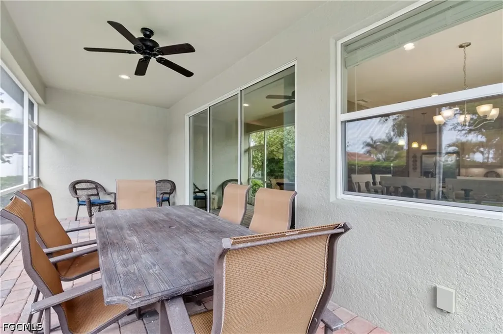 2935 Sunset Pointe Circle Cape Coral FL 33914