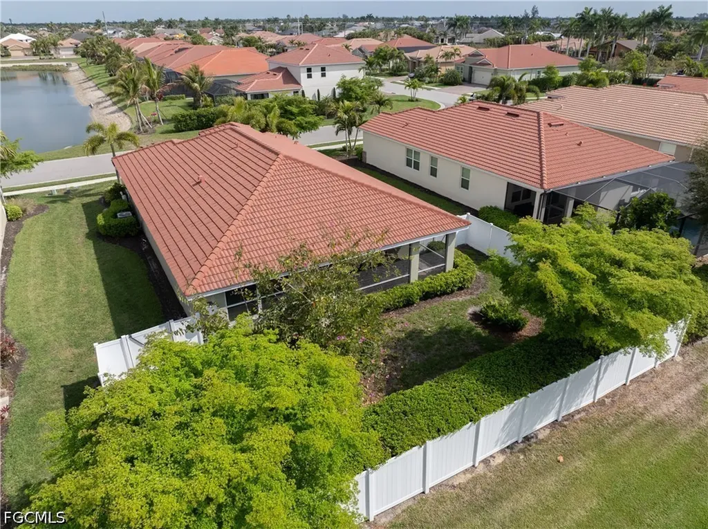 2935 Sunset Pointe Circle Cape Coral FL 33914