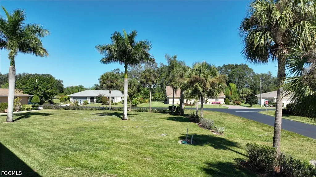19999 Lake Vista Circle Lehigh Acres FL 33936