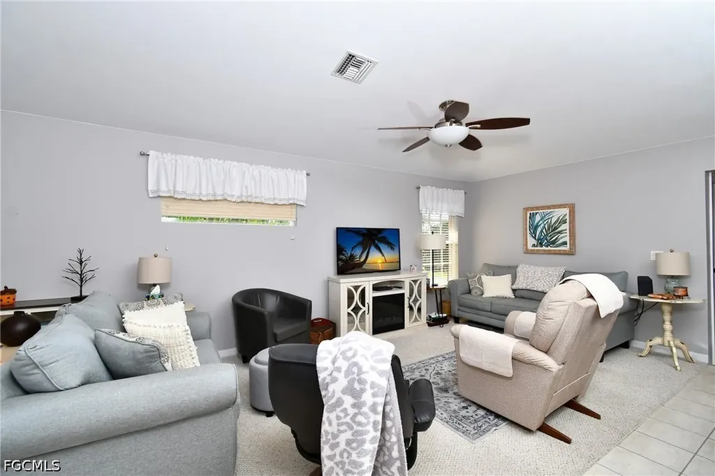 19999 Lake Vista Circle Lehigh Acres FL 33936