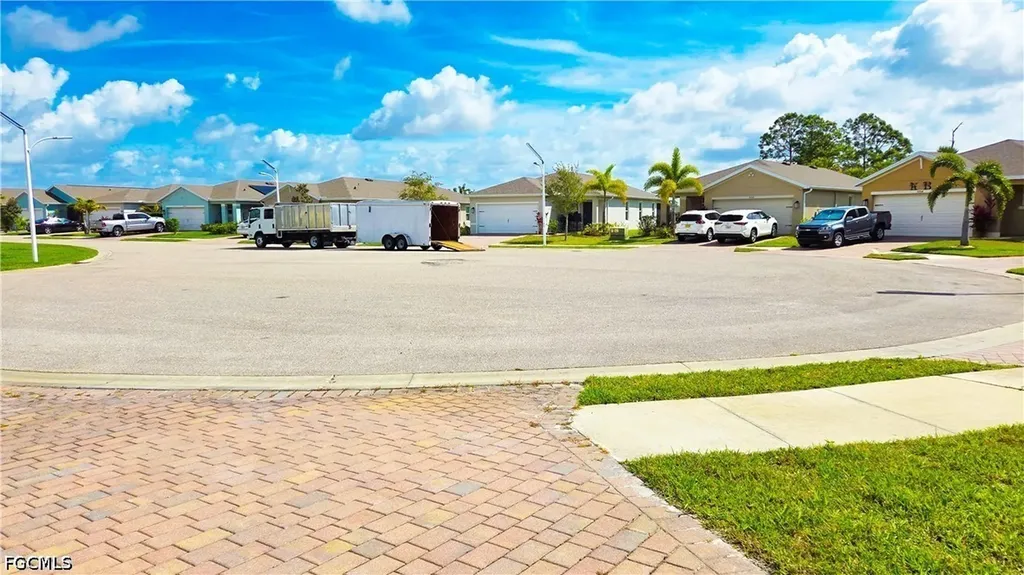 8705 Swell Brooks Court North Fort Myers FL 33917