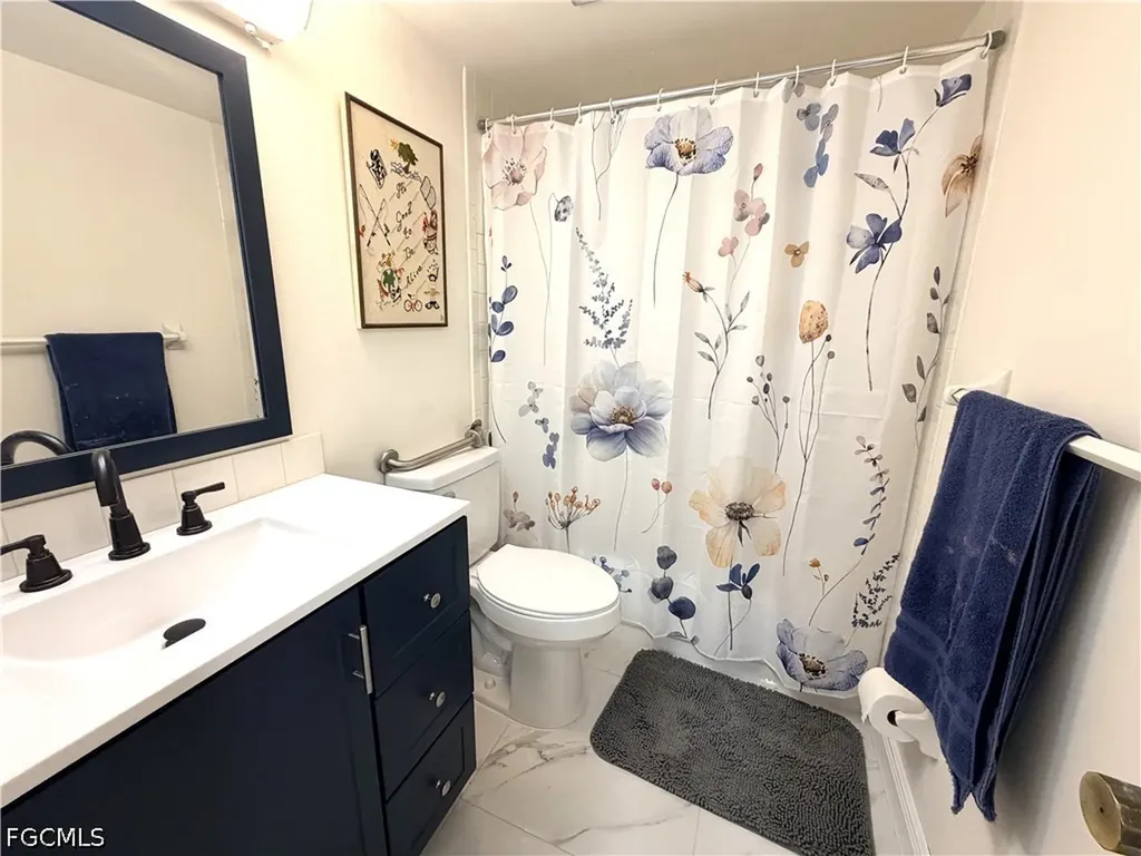 7050 Nantucket Circle North Fort Myers FL 33917