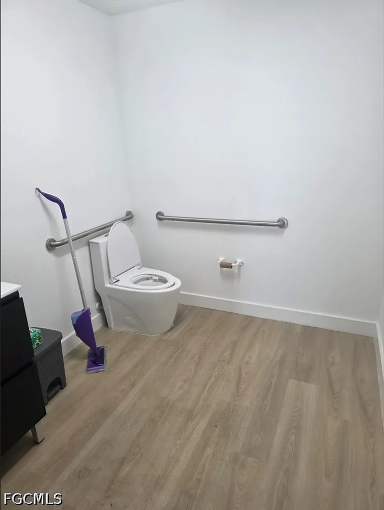 3560 Work Drive Fort Myers FL 33916