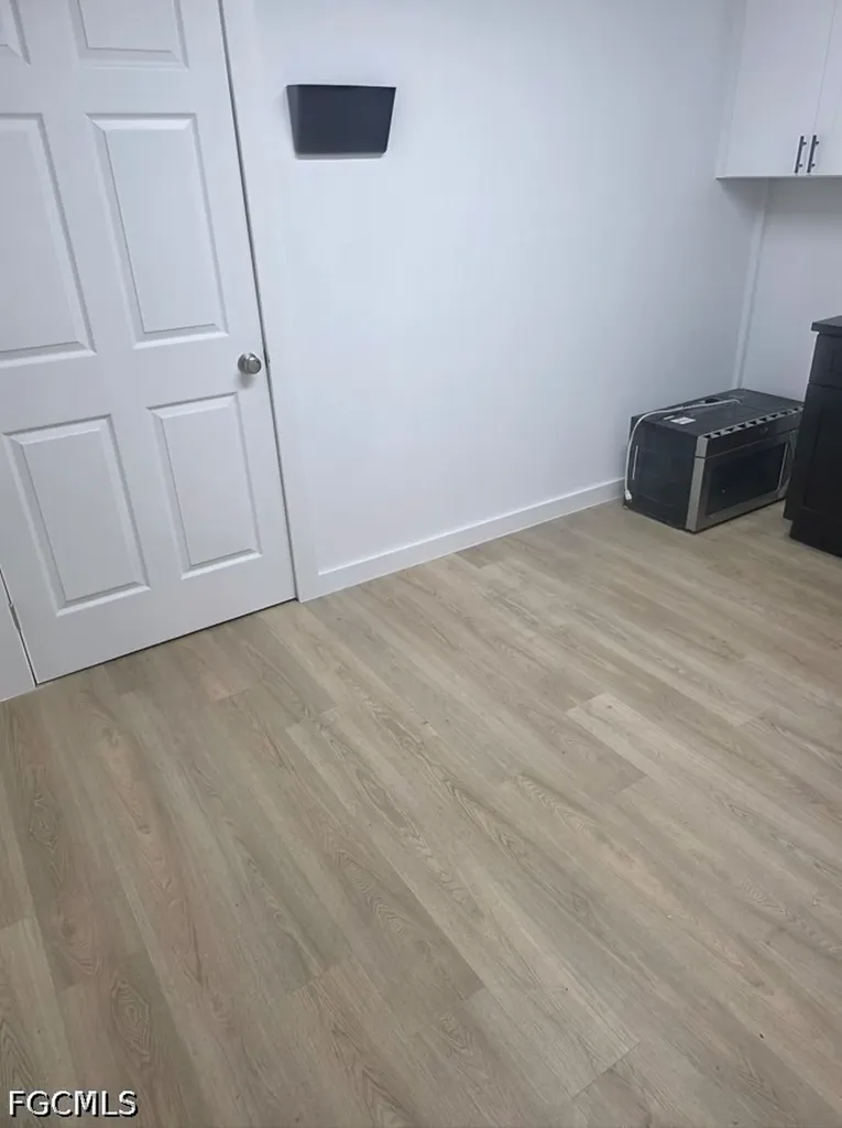3560 Work Drive Fort Myers FL 33916