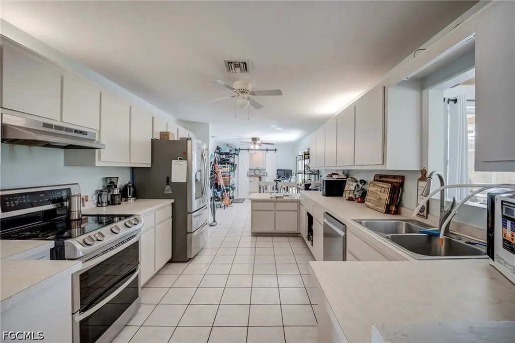 4110 E 23rd Street Alva FL 33920