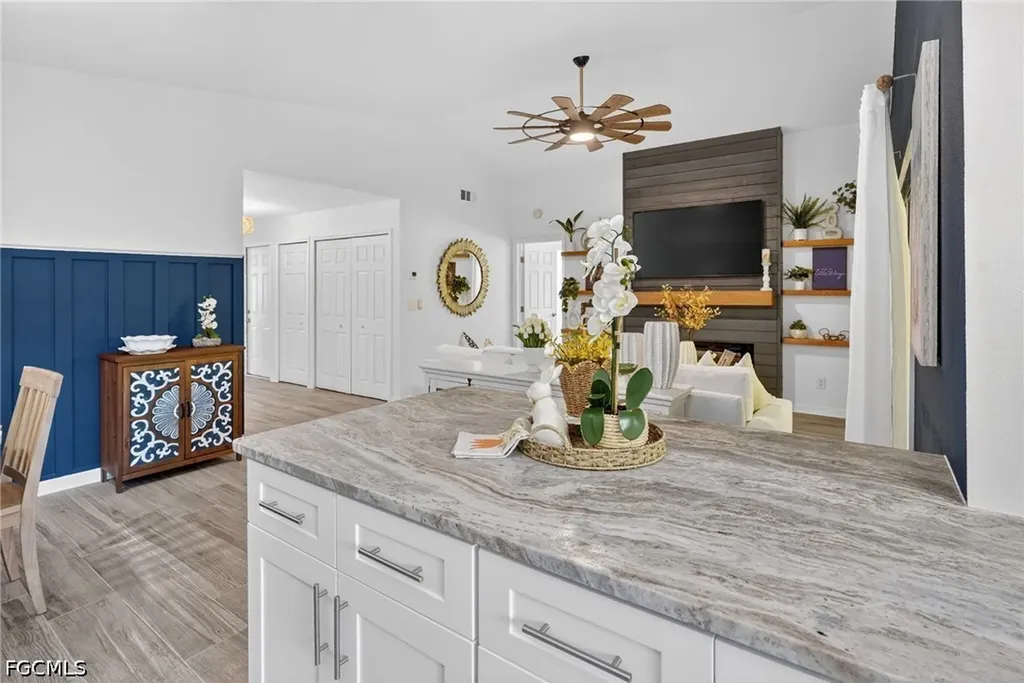 6458 Royal Woods Drive Fort Myers FL 33908