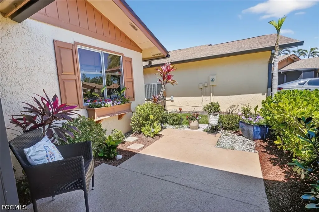 6458 Royal Woods Drive Fort Myers FL 33908