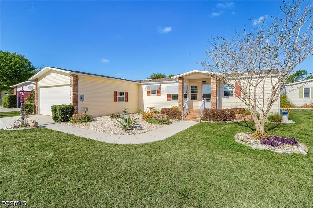 19863 Eagle Trace Court North Fort Myers FL 33903