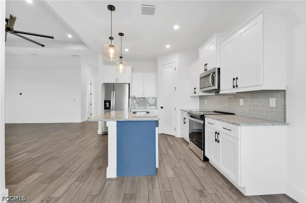 25272 Doredo Drive Punta Gorda FL 33955